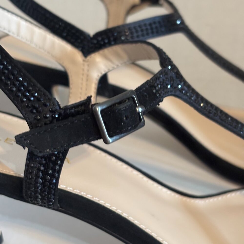 Pelle Moda Black Iya T-Strap kitten heels SZ: 8.5 - Picture 7 of 16